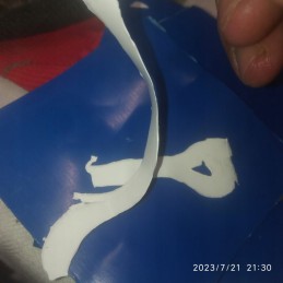 Balti povandeniniai klijai baseinams, SPA, pontonams ir baidarėms