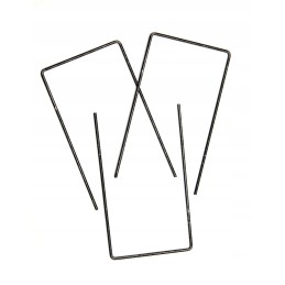 Aukciono objektas – tvirti, tobulai išlenkti plieniniai „U“ raidės formos kaiščiai. smeigtukai puikiai pritvirtina agrotekstilę/