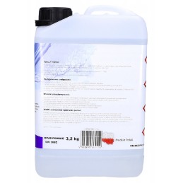 Winter pool liquid prevents corrosion and protects joints