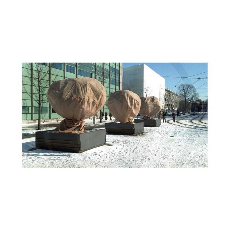 Krepšys vazoniniams augalams apsaugoti nuo šalčio