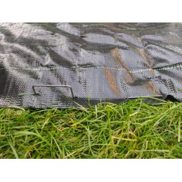 Metaliniai smeigtukai įvairių tipų agrotekstilei, agrotekstilei ir geotekstilei tvirtinti prie žemės, taip pat smeigtukai kurmių