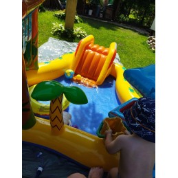 Pripučiamų baseinų žaidimų aikštelės dinozaurai su fontanu intex 57444