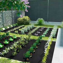 Agromedžiaga augintas audinys juodas 1 1 x100 m 70 g m2