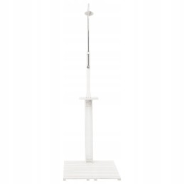 Baltas medinis sodo dušas