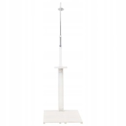 Baltas medinis sodo dušas