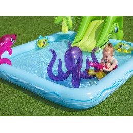 Vandens žaidimų aikštelė, baseinas vaikams, čiuožykla