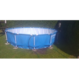 Karkasinis baseinas, kurio matmenys 3 x 66 m x 76 cm