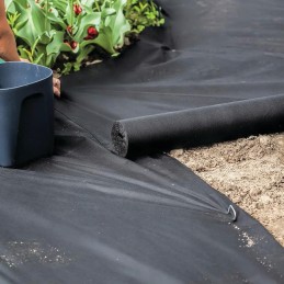 Juoda agrotekstilė 150g piktžolėms 1,6x70m stipri stora agrotekstilė