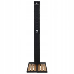 Sodo dušas ir tualetas iš polirotango