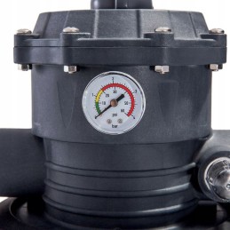 Intex 6 m3 h baseino filtre yra 36 m3 smėlio